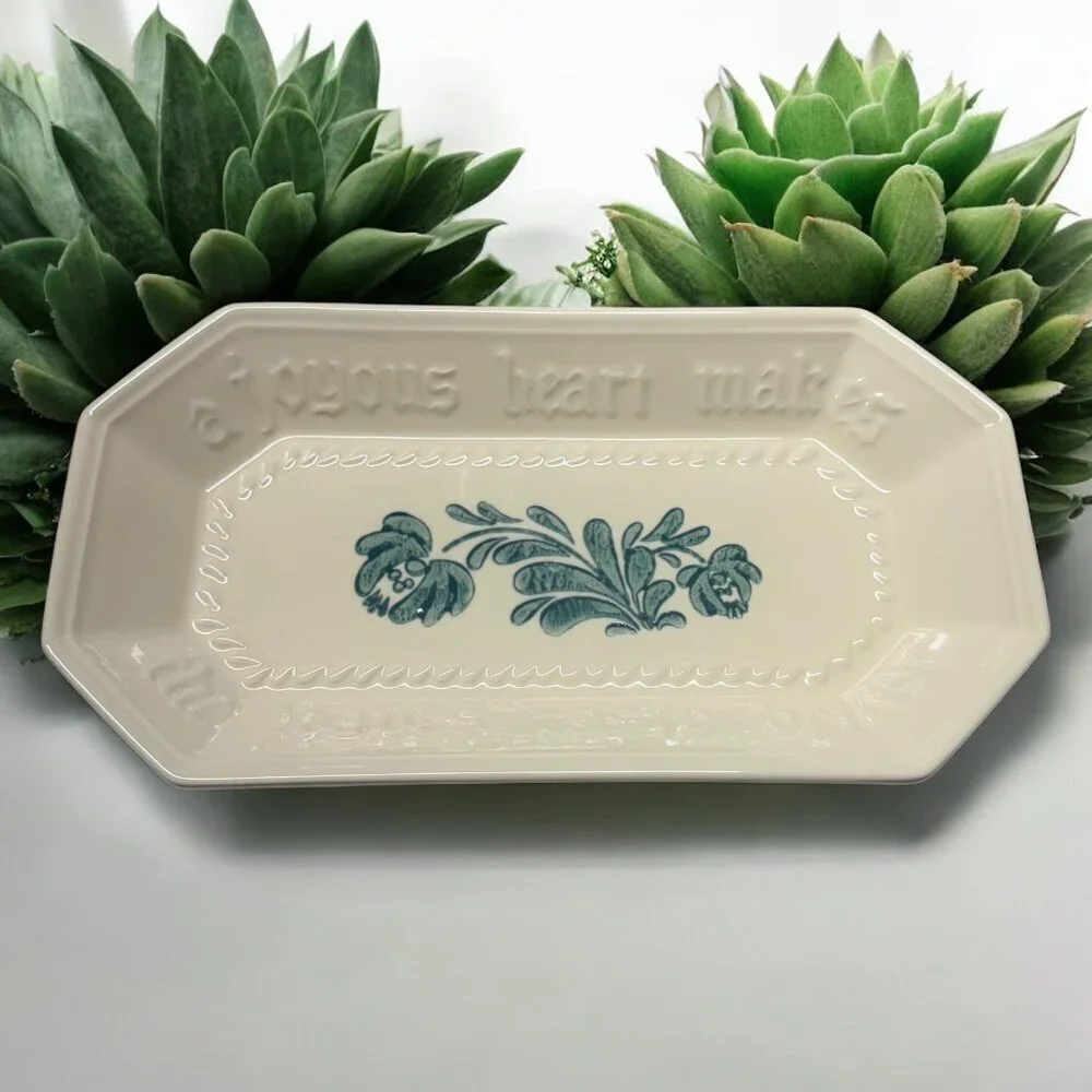 Pfaltzgraff USA Green Yorktowne Serving Tray 12.5 x 6.75